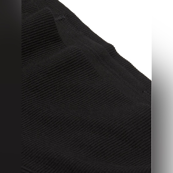 NWT Pink Victoria’s Secret Seamless Classic Leggings - Picture 4 of 4